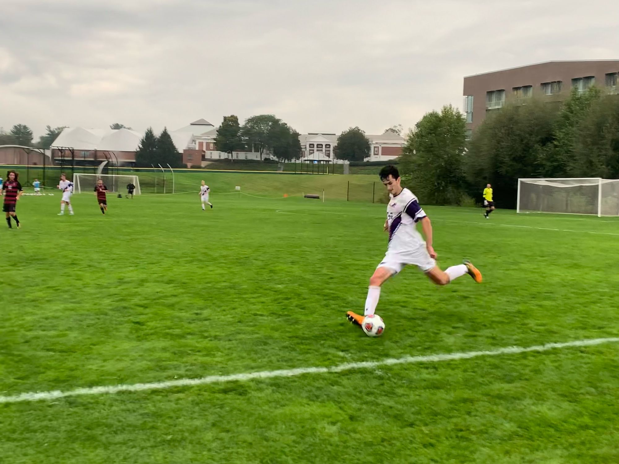 Men's Soccer Continues Hot Streak With Pair of Close Wins