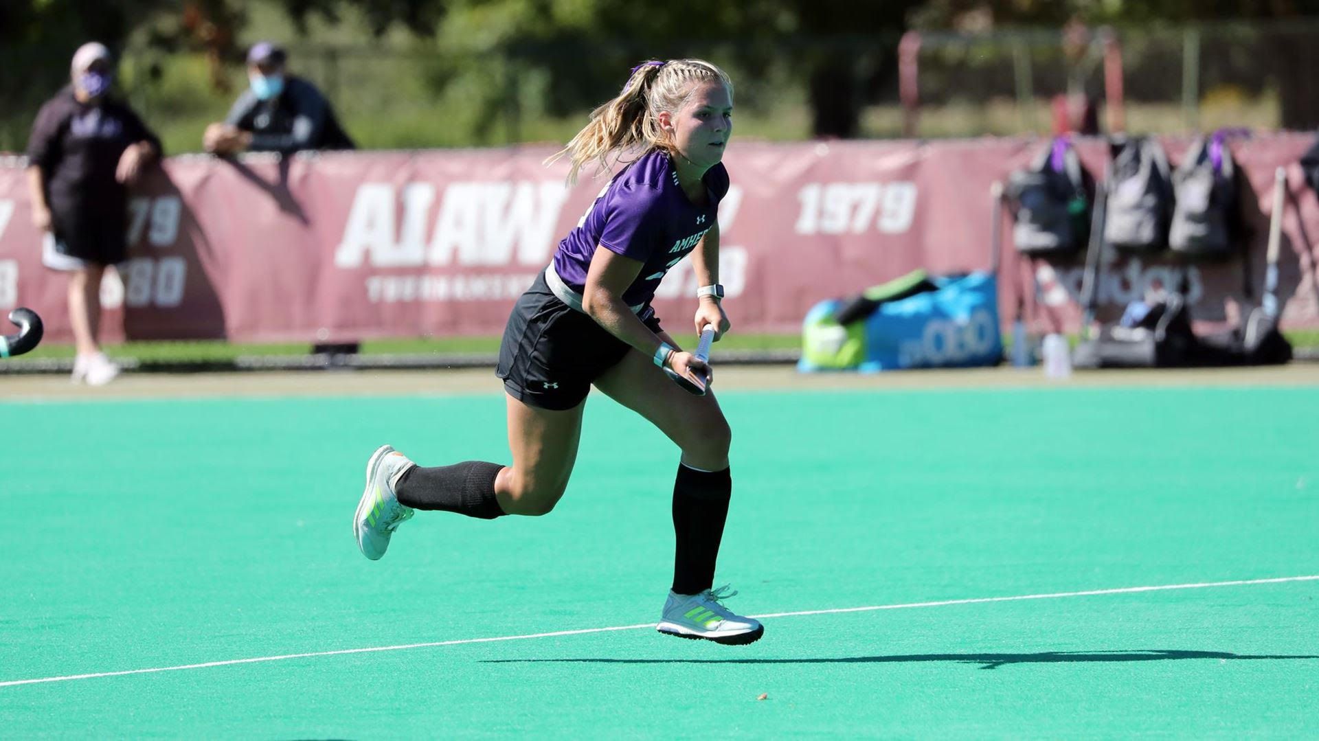 Abbey Kays '25 Leads Way in 3-1 Victory Over Hamilton