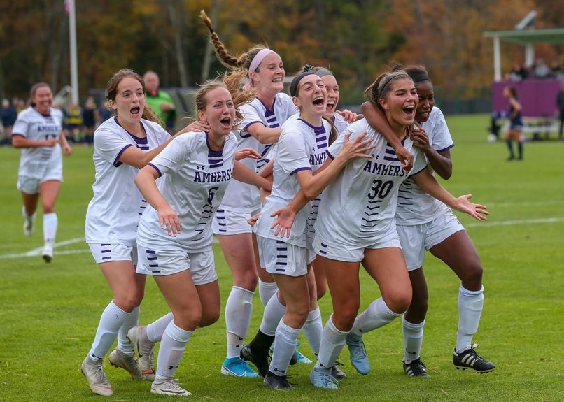 Women’s Soccer Aims to Defend 2019 NESCAC Championship