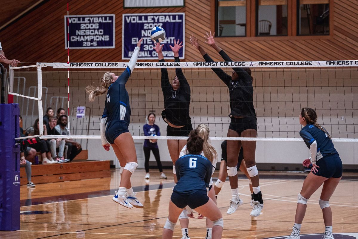Volleyball Splits Week’s Games, Puts Record at 2-2