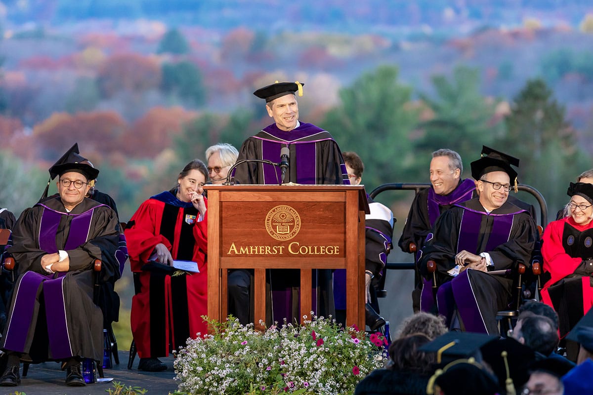 College Community Celebrates Inauguration of Michael Elliott ’92 as 20th President