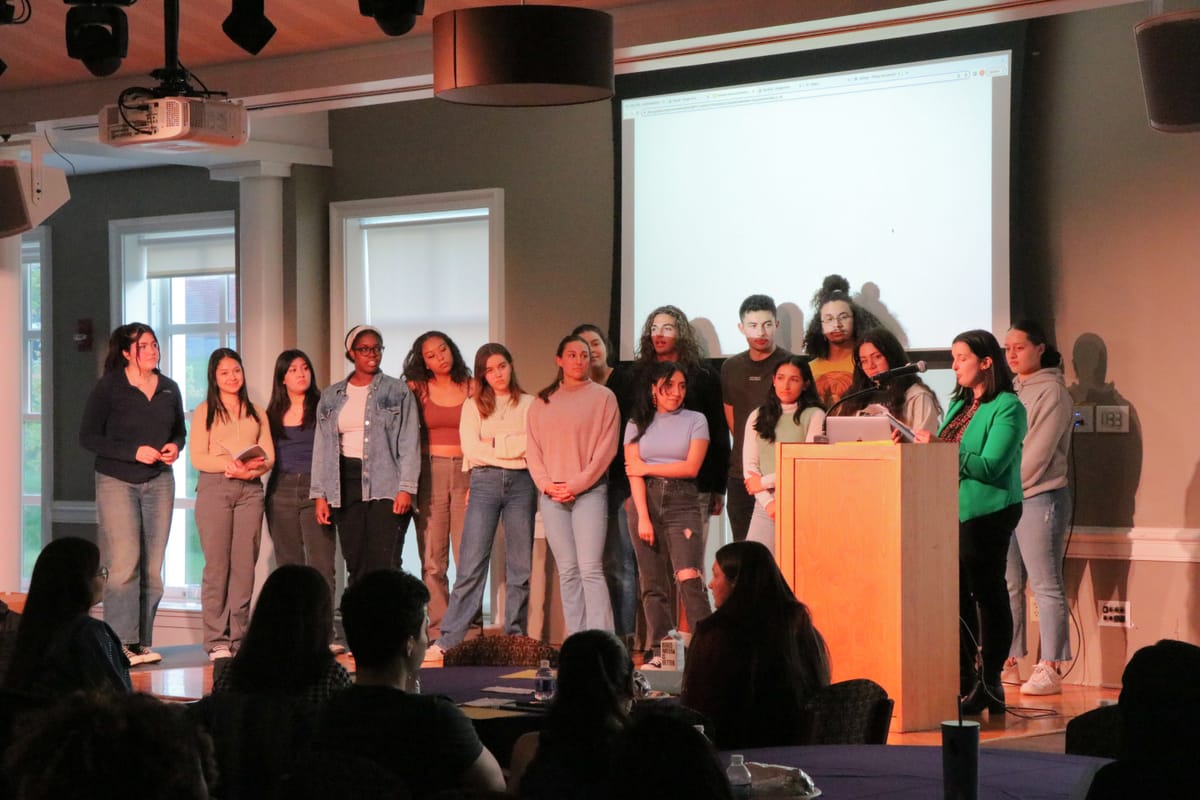 Nuestras Voces Event Celebrates Bilingual Identity