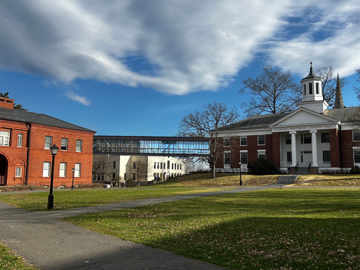 AAS Designs Land Bridges to Connect Campus Buildings