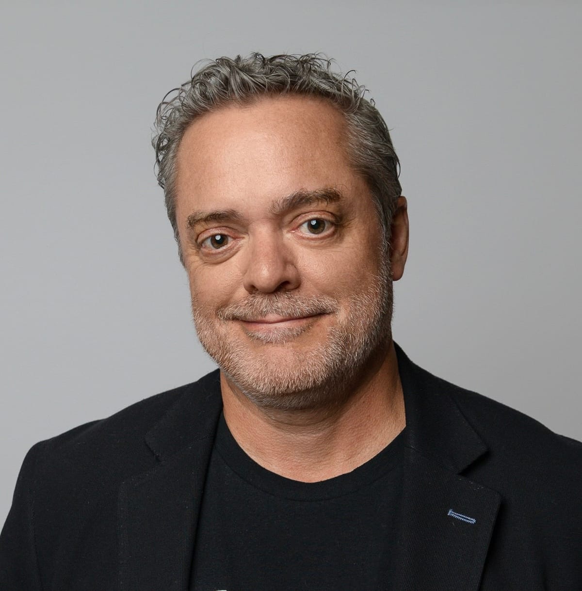 Improv as a Way of Thinking — Alumni Profile, Chet Harding ’92