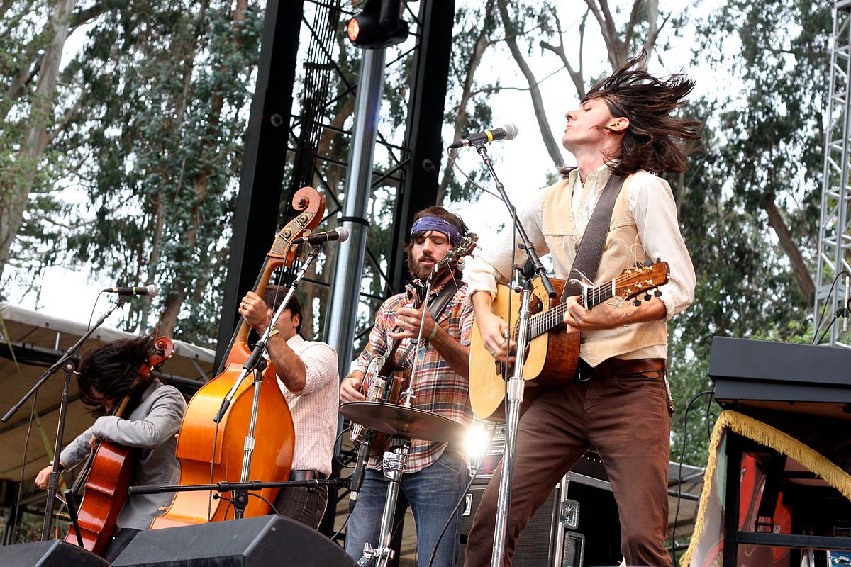 The Avett Brothers Confuses with Sociopolitical Agenda