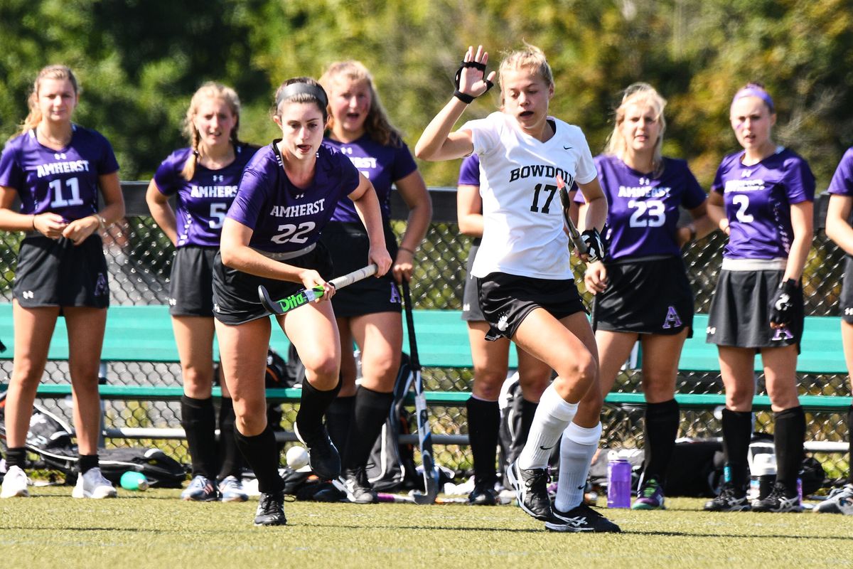 Field Hockey Drops Two Important NESCAC Matches