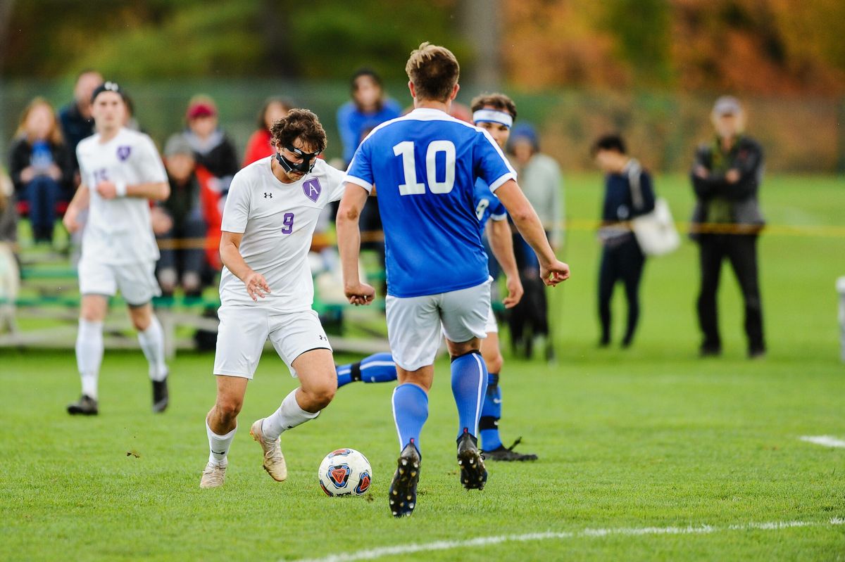 Men’s Soccer Falls to Colby, 3-1, in NESCAC Semifinal Matchup