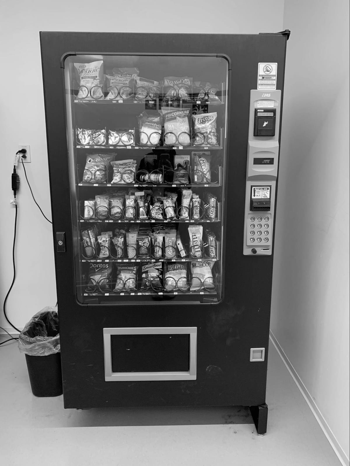 A Guide to the Top 10 Vending Machines on Our Campus