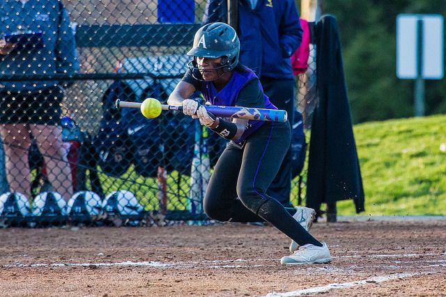 Softball Sweeps Keene State, Drops Conference Series Against Tufts