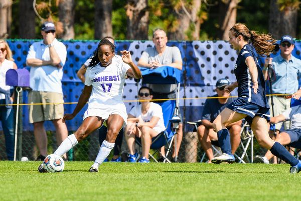 Women’s Soccer Secures Two NESCAC Wins over Tufts and Bates