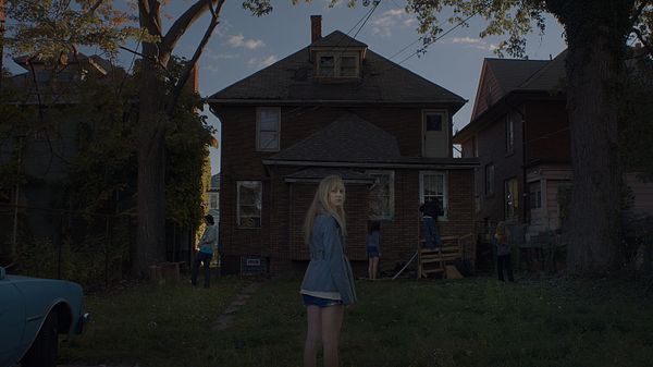 Amherst Cinema Features Mitchell’s Innovative Horror “It Follows”