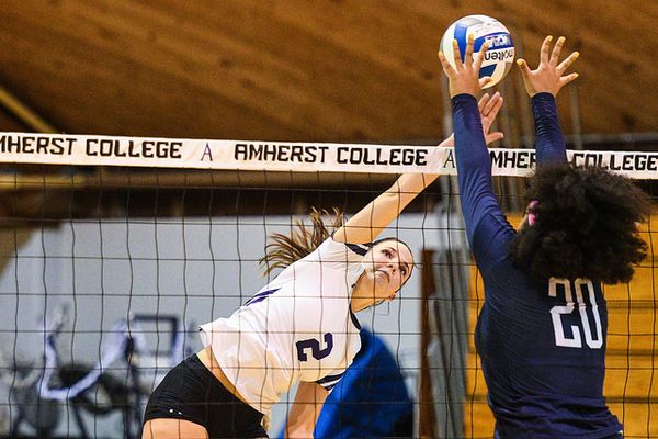 Volleyball Overwhelms Competition to Maintain Perfect Start to Season