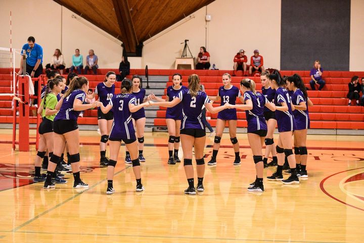 Bring Out the Brooms: Amherst Volleyball Stays Undefeated