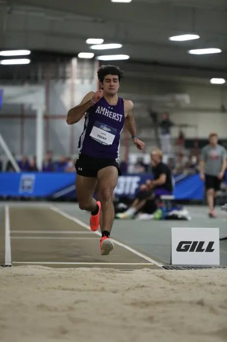 Indoor Track and Field Athletes Compete Well at Nationals