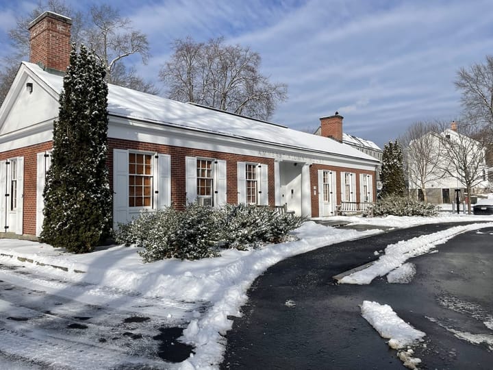 Community Advisors Prepare for Upcoming Union Election