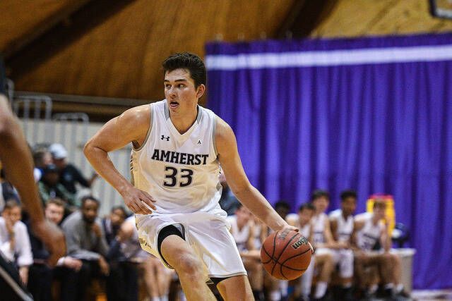 Men’s Basketball Set to Clash with Rival Williams in NESCAC Semifinal Match