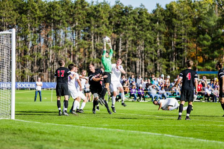 Men's Soccer Returns Key Contributors on Attack and Defense