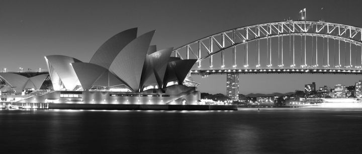Study Abroad Profile: Gabby Edzie ’17 Checks in From Sydney