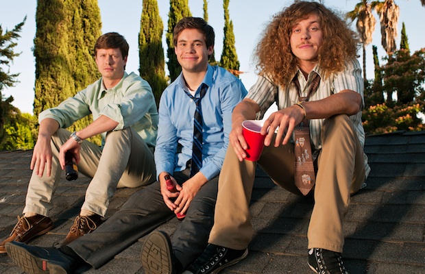With No Effort, Workaholics Works Out