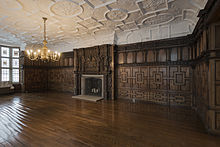 Current Rotherwas Room Artist Amanda Valdez Speaks About Ladies’ Night