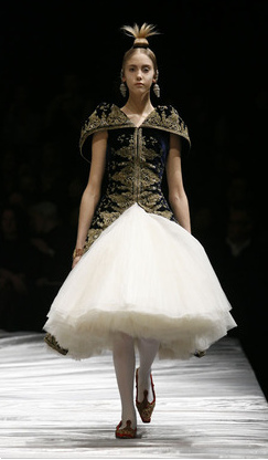 “McQueen” Documentary Depicts The Man Behind the Handbags